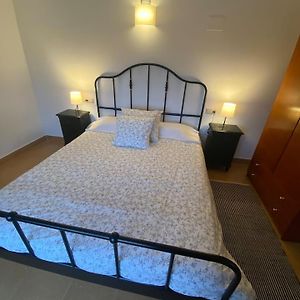 Camera con letto king size